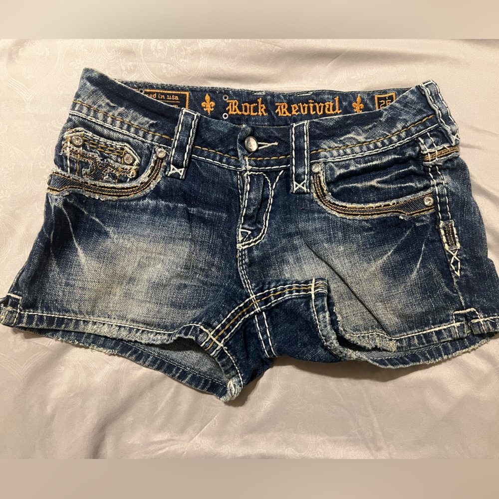 Rock Revival Size 26 Jayna Shorts